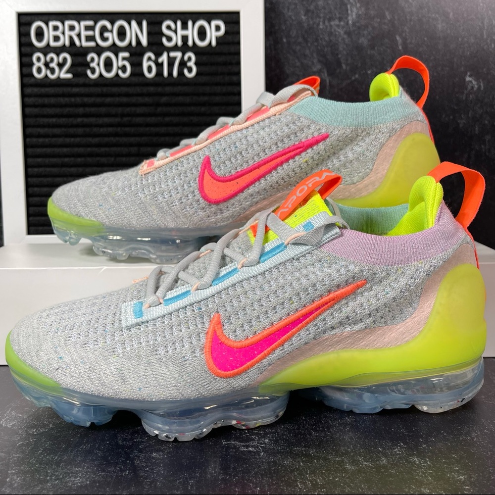 NIKE AIR VAPORMAX 2021 FLYKNIT NEON WOMENS RUNNING SHOES SIZE 5.5 GRAY NEW - Picture 1 of 10